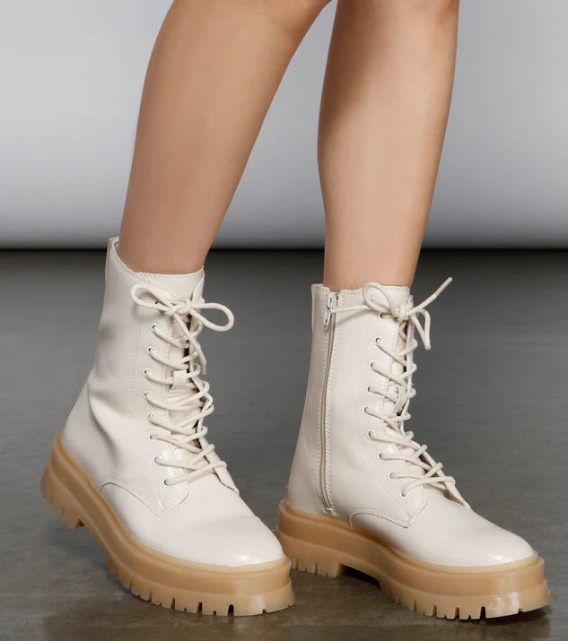 STEPPING ON THE EDGE BOOTIES