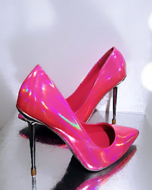 Trendy Pointed Irisdecent Pumps