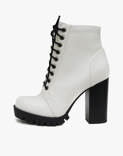 FASHION LACE UP BOOTIES