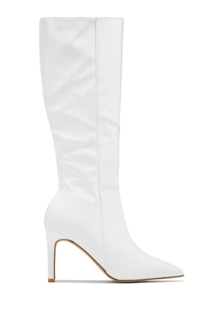 BELOW JNEE OVER BOOTS