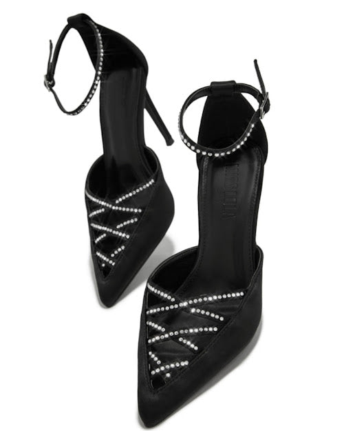 STRAP EMBELLISHED PUMPS