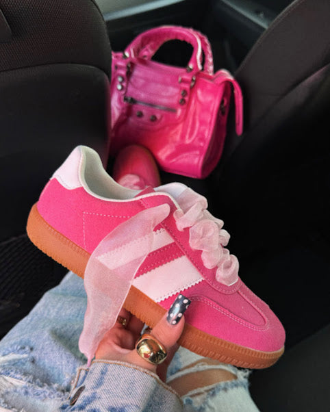 TOWN LACE UP SNEAKERS