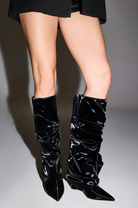 PATENT WEDGE RUCHED BOOTS