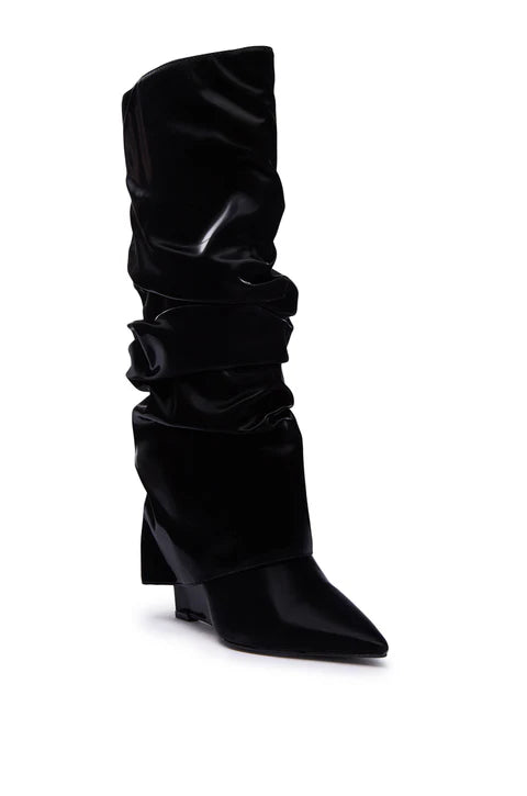 PATENT WEDGE RUCHED BOOTS