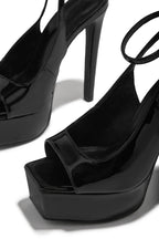Platform Peet Toe Heels