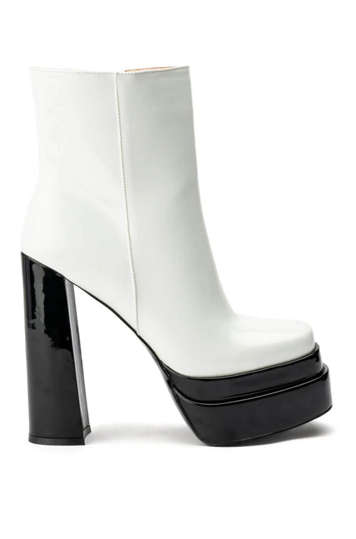 CHUNCKY PLATFORM BOOTIES